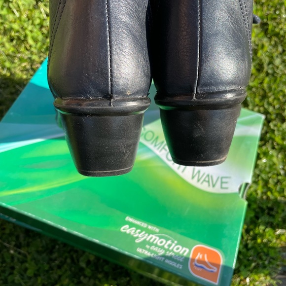 Navy ankle boots - Picture 3 of 8